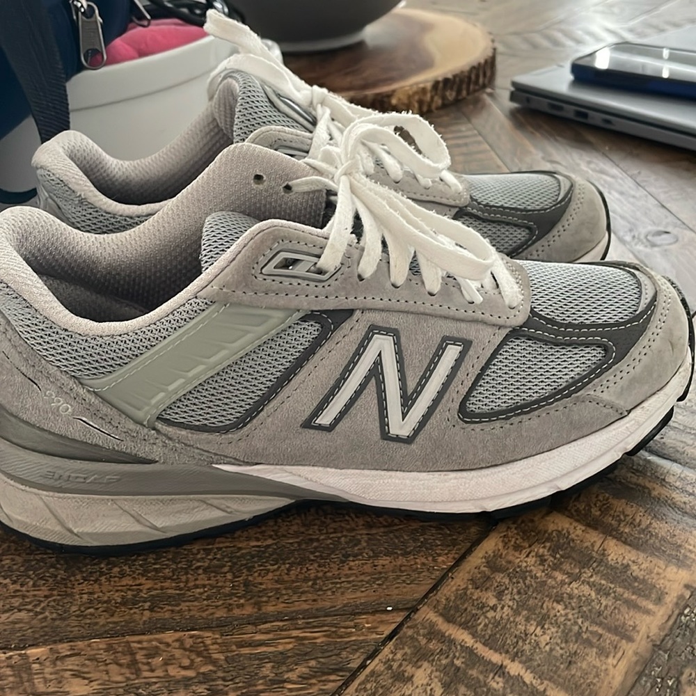 New balance 990 v5